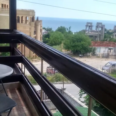 Гостьовий будинок Enjoy Золоті Піски